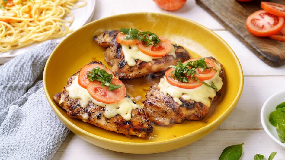Grilled Chicken with Tomato and Cheese